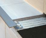NLT - Nariz de Embeber en Aluminio