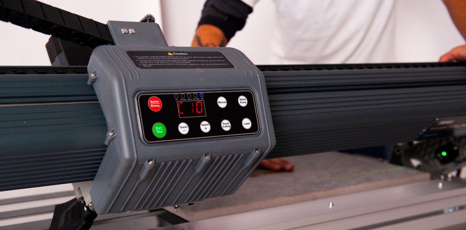 Máquina de Corte Automática Multi Funcional